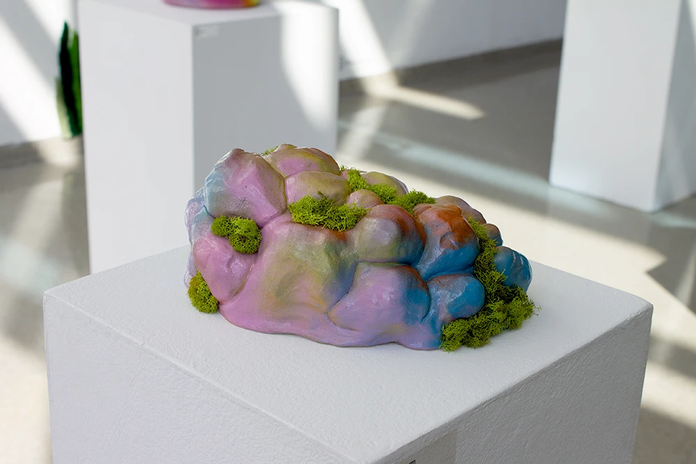 ceramics work by Isabel Oberlender